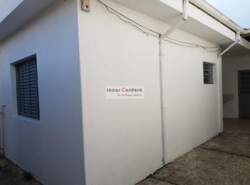 Foto 01 · Uma casa, com uma edícula totalmente independente, é essa que você estava procurando!!
