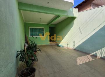 Casa · 200m² · 3 Quartos · 4 Vagas · Sobrado em Centro  -  Osasco