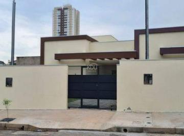 Casa · 130m² · 2 Quartos · 2 Vagas · Casa a Venda, Ótima Localização próximo Shopping Goiabeiras em Cuiabá-MT