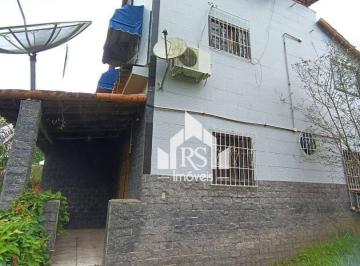 e35321c6bc0469025d68361476778ac5e2e9df34 · Casa com 3 dormitórios à venda, 230 m² por R$ 450.000,00 - Itapeba - Maricá/RJ
