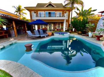 Casa de 7 quartos, Lauro de Freitas · Linda casa em vilas do altântico com 7 quartos próximo a praia de vilas
