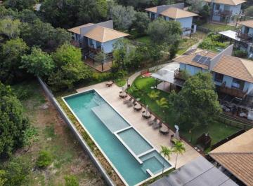 Casa de 3 quartos, Mata de São João · Casa 3/4 sendo 2 suites com garden e 2 vagas