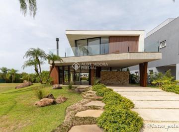 435948_i818748H84z4gA_43594867e2abc4dd969.jpg · Casa em condomínio alto padrão com conforto, espaço e infraestrutura completa de lazer!