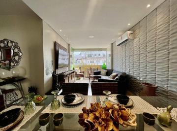 Apartamento · 208m² · 4 Quartos · 1 Vaga · Linda cobertura 4 suítes, 350mts praia,1  vaga, Enseada