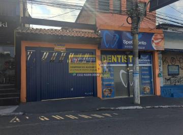FACHADA · PRÓXIMO AO CENTRO