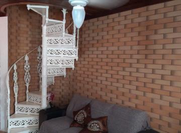 Apartamento de 2 quartos, Cabo Frio · Oportunidade Apartamento Triplex Mobiliado Peró