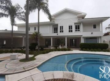 Casa · 1034m² · 5 Quartos · 14 Vagas · Terras de São Carlos - Mansão com 1.034m², 5 suítes e 15 vagas no Condomínio Terras de São Carlos em