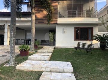 Imagem Principal · Casa à venda com 3 quartos, sendo 2 suítes, no condomínio Aruã, Mogi das Cruzes