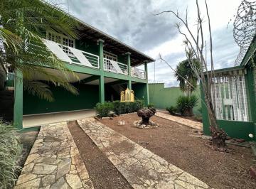 Foto 01 · Mansão de Alto Padrão no Bairro Belvedere - Casa à Venda em Esmeraldas-MG - 4 Quartos, 1 Suíte, 2 Sa