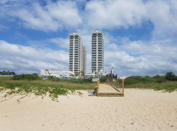 Foto 28 · Apartamento no Bali Beach em Baln. Piçarras-SC