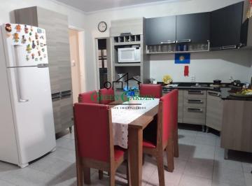 Casa · 209m² · 2 Quartos · 2 Vagas · EXCELENTE LOCALIZAÇÃO VENDA CASA TÉRREA NO PARQUE BRASÍLIA JUNDIAÍ