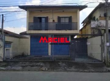 Casa · 270m² · 3 Quartos · 4 Vagas · Sobrado com ponto comercial - 270 m² - 3 dorm.