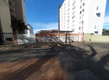 Casa · 475m² · 3 Quartos · 6 Vagas · Casa Padrão em São Carlos