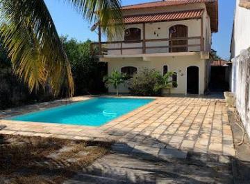1b8ea16d5cdfd31d408b6baee7cfcedf4b24adc2 · Casa com 3 dormitórios à venda, 550 m² por R$ 850.000,00 - Centro - Maricá/RJ