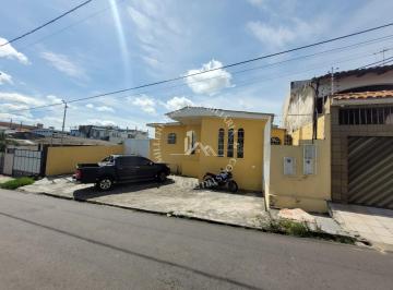 Casa · 170m² · 3 Quartos · 4 Vagas · Casa Parque Dez, 03 Quartos, sendo 02 suítes, Manaus Am.