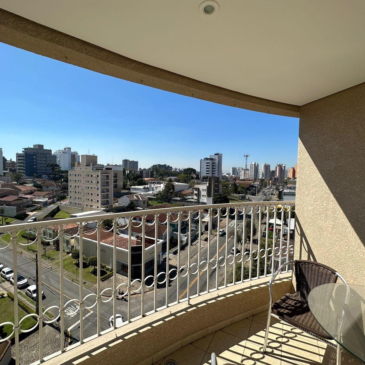 Casa de 220 m² na Rua Marechal Hermes, 1622 - Ahú - Curitiba