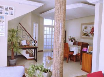 Casa · 200m² · 4 Quartos · 2 Vagas · Casa à venda - em Três Vendas