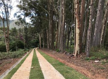 Terreno , Petrópolis · VENDA | BREJAL: Terrenos em condomínio com estrutura pronta e apenas 21 lotes - Petrópolis 
