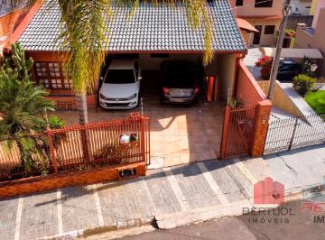 Casa · 250m² · 3 Quartos · 2 Vagas · Casa à venda Centro em Vinhedo