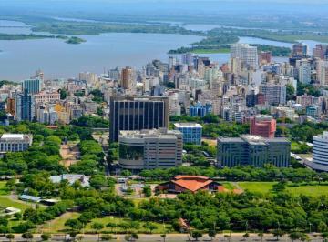 Comercial , Florianópolis · VENDO HOTEL, DE PERFIL EXECUTIVO, COM MAIS DE 100 APARTAMENTOS. 