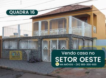 Casa de 5 quartos, Gama · Sobrado com 350m² na quadra 16 do Setor Oeste - 5 quartos, 2 cozinhas, 4 vagas