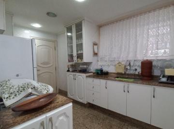 Apartamento · 148m² · 4 Quartos · 1 Vaga · Apartamento em Icaraí, Niterói/RJ de 148m² 4 quartos à venda por R$ 750.000,00