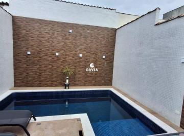 Casa · 180m² · 4 Quartos · 2 Vagas · Casa de 04 quartos, sendo 02 suítes 180m² Vila Valença São Vicente