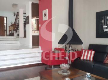 Casa · 295m² · 5 Quartos · 3 Vagas · Morumbi Jardim Leonor 5 quartos sendo 3 suites.