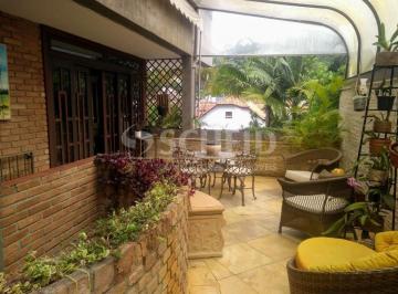 Casa · 330m² · 3 Quartos · 2 Vagas · CASA COM 3 QUARTOS SUITES NO JARDIM MARAJOARA