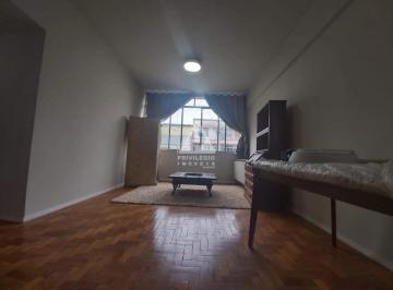 Apartamento · 97m² · 3 Quartos · 1 Vaga · Copacabana: 3 Quartos, 1 Suíte, Vaga e Reforma Total – Perto do Metrô!