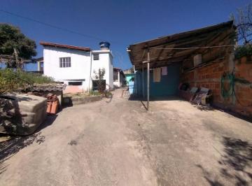 Casa · 480m² · 3 Quartos · 5 Vagas · Imóvel em lote de 480m² com casa, loja e 2 barracões no bairro São João em Betim