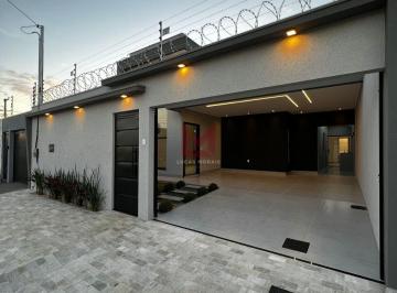 Casa · 136m² · 3 Quartos · 2 Vagas · Casa à venda - no Jardim Itália