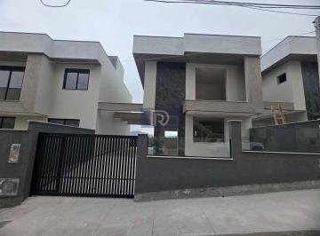 Casa · 110m² · 3 Quartos · 2 Vagas · Sobrado à venda no bairro Areias - São José/SC