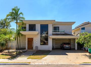 Casa de 4 quartos, Brasília · SHJB * Jardim Botânico * 4 quartos * Moderna * 2 vagas