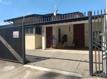 Foto 01 · Imperdível oportunidade: Casa à venda em Campos Elíseos, Taubaté-SP com 4 quartos, 1 suíte e 300m² d