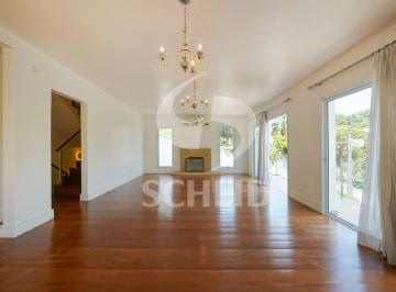 Casa · 380m² · 4 Quartos · 6 Vagas · Casa reformada com 4 suítes e piscina no Jardim Guedala