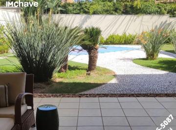 Foto 01 · Espetacular Casa no Condomínio Flamboyant Completa com 5 dormitórios, piscina grande e Condomínio Ex