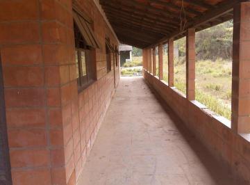 Rural · 2000m² · 3 Quartos · 3 Vagas · chácara a venda precisa de reforma com3 quartos sendo 1 suíte, 2.000 m², R$