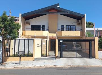 Casa · 700m² · 3 Quartos · 4 Vagas · Sobrado - Jardim Cuiabá