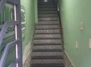 2023/08/5a6ee1aa4220d12e26dfdfb755fbc5e3.jpg · COMERCIAL - CENTRO