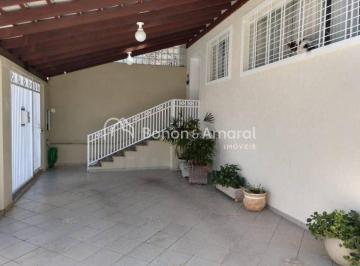Casa · 180m² · 3 Quartos · 4 Vagas · Casa com 3 Quartos e 4 banheiros à Venda, 180 m² por R$ 1.110.000