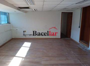 Comercial · 443m² · Andar - / Comercial / Centro
