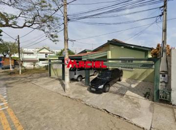 Casa · 264m² · 5 Quartos · 4 Vagas · Imóvel comercial ou residencial - Centro de São José dos Campos
