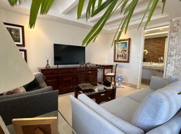 Casa · 250m² · 4 Quartos · 2 Vagas · Triplex à Venda: Espaço, Conforto e Localização Primorosa