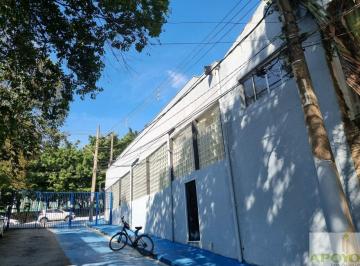 Comercial · 377m² · 13 Vagas · Prédio Comercial com 9 salas, 13 Vagas, 377m²
