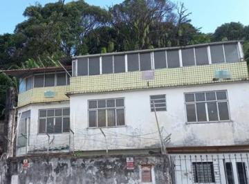 Casa de Rua, Garcia · Casa à venda - em Garcia