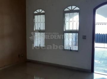 Casa · 185m² · 3 Quartos · 2 Vagas · Jardim Aprazível (Ibirá) - Casa de 03 dormitórios