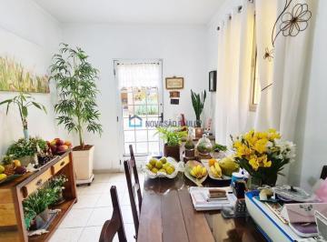 Casa · 116m² · 4 Quartos · 2 Vagas · Casa à Venda com Amplo Quintal