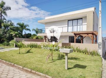 Casa · 210m² · 2 Vagas · Sobrado à venda Balneário Atami Sul, PONTAL DO PARANA - PR