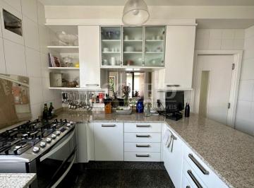 Apartamento · 374m² · 4 Quartos · 6 Vagas · Apartamento a venda de 374,00m² útil, com 4 quartos, na Vila Mariana.